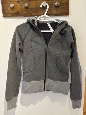 Lululemon vest